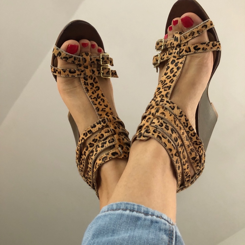 NWOT Leopard sandals